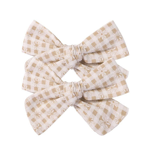 Bow tie hairpin